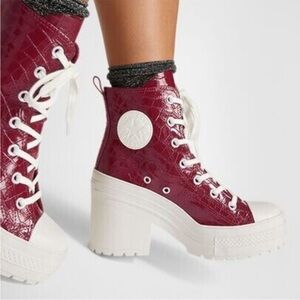 Converse Chuck 70 De Luxe Heel Embossed Crocodile Cabernet Leather Size 9.5